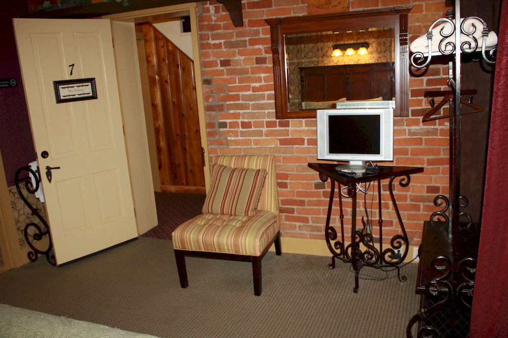 Zuber's Homestead Hotel - photo 21