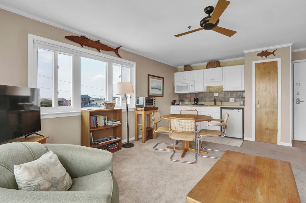Sandpeddler Inn & Suites - photo 190