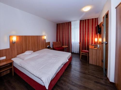 Hotel Grauleshof — Aalen — photo 2