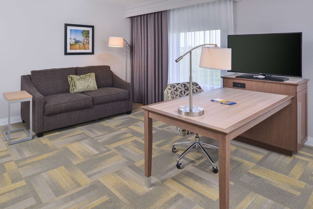Hampton Inn & Suites Altoona Des Moines - photo 21