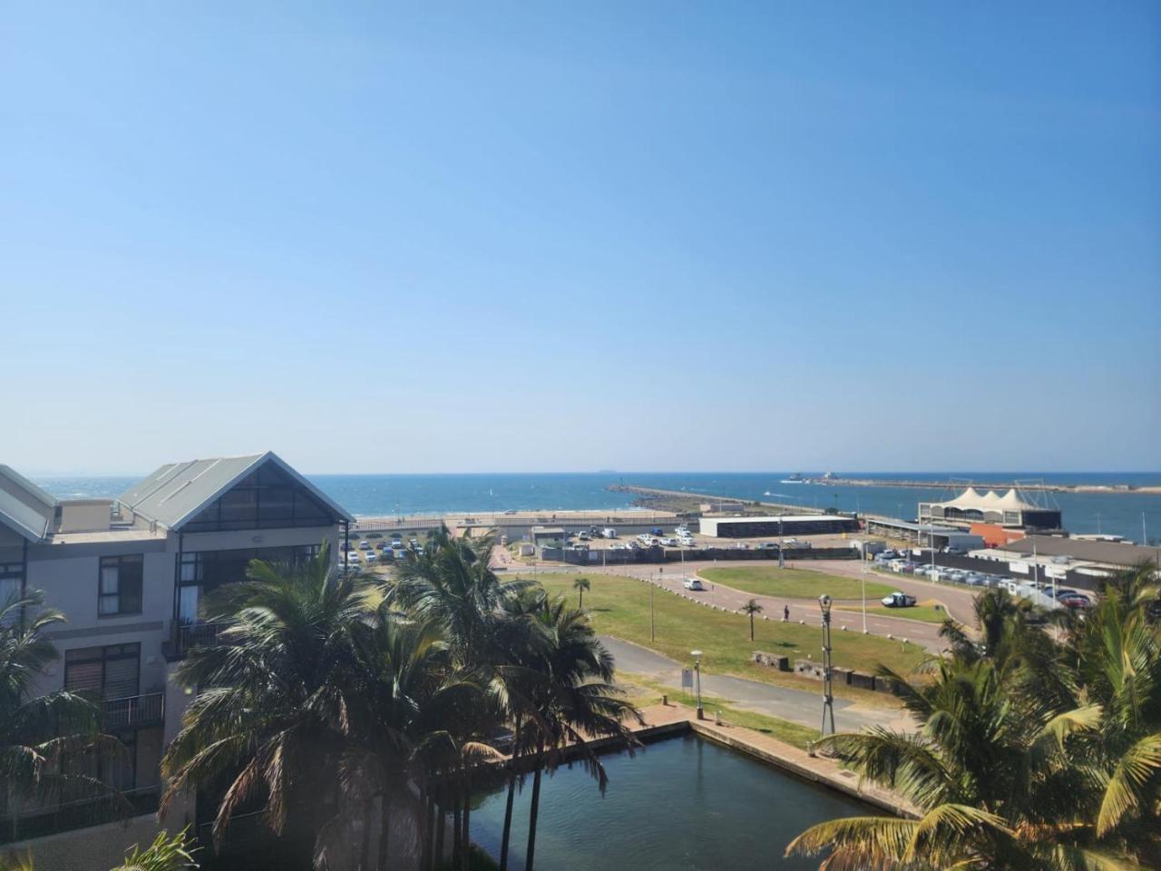 403 Point Bay - last minute hotel in Durban
