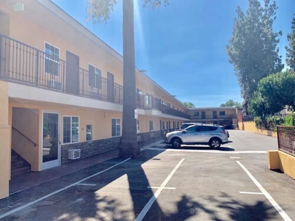 Garey Motel - photo 20