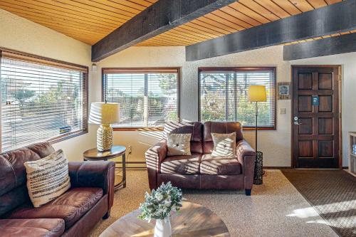 Arrow Point in Newport, United States