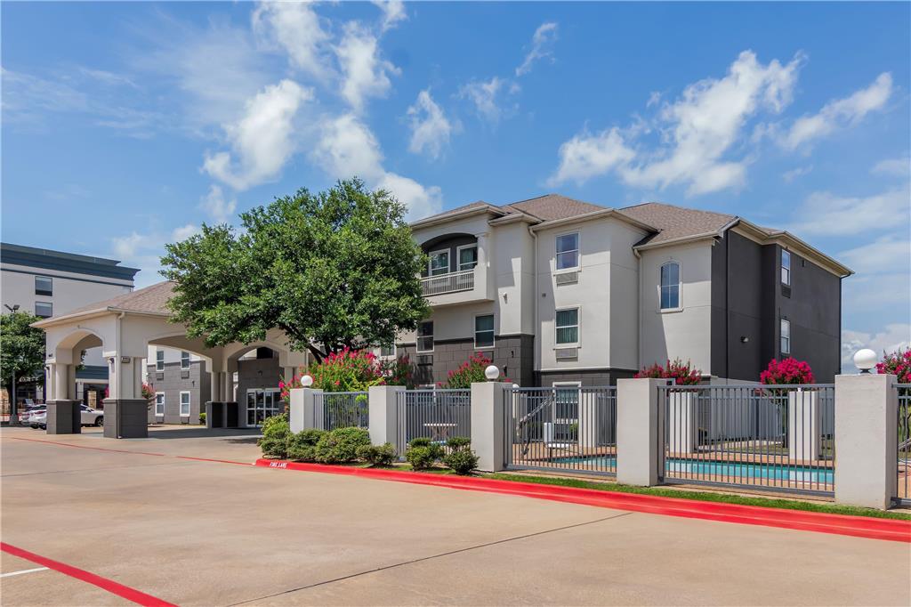 Super 8 by Wyndham Fort Worth Stockyards in Fort Worth, United States