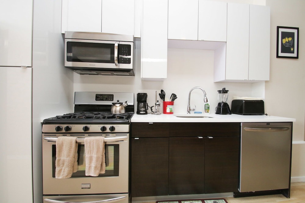 Renaissance Properties 728 Market Street - photo 3