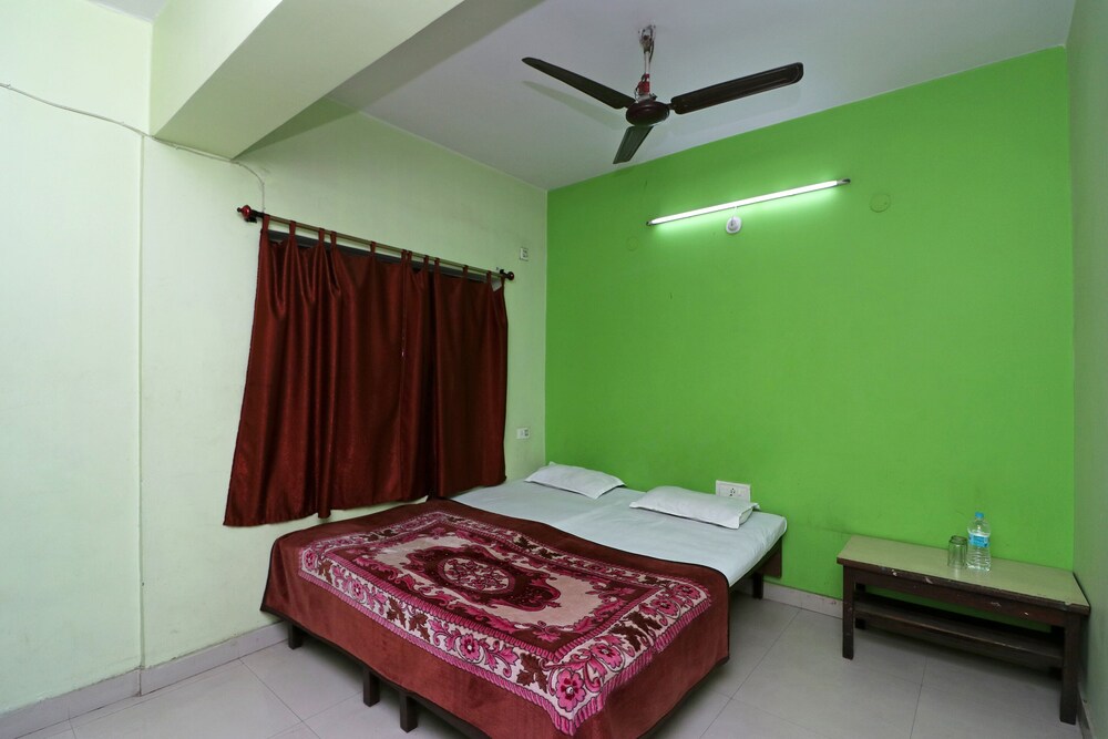 Spot On 42114 Hotel Ashoka in Darbhanga, India