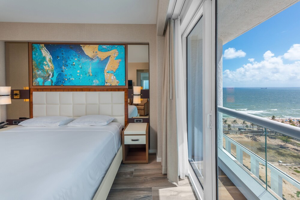 Private Residences at Conrad by LRMB - photo 6
