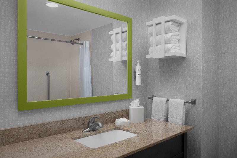 Hampton Inn Statesboro - photo 59