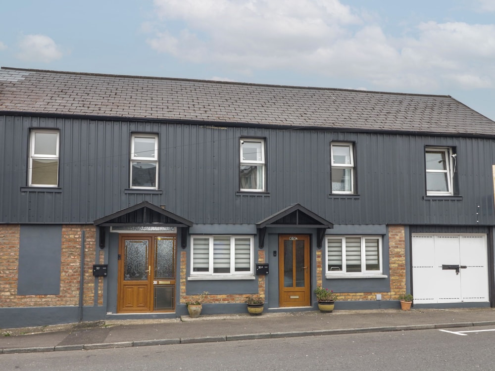 30 Main Street — hotel in Carrickfergus