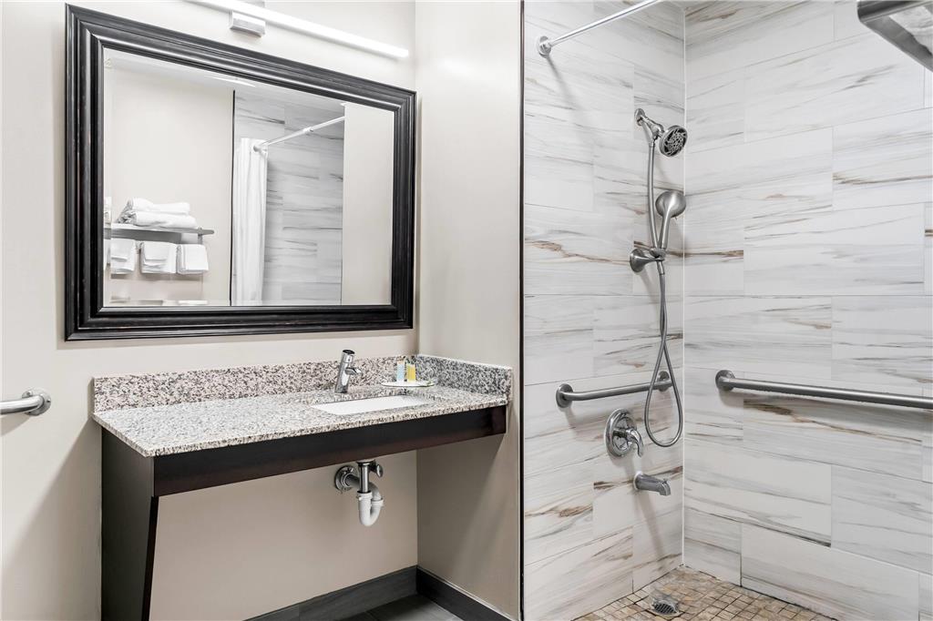 Days Inn by Wyndham Spartanburg - photo 16