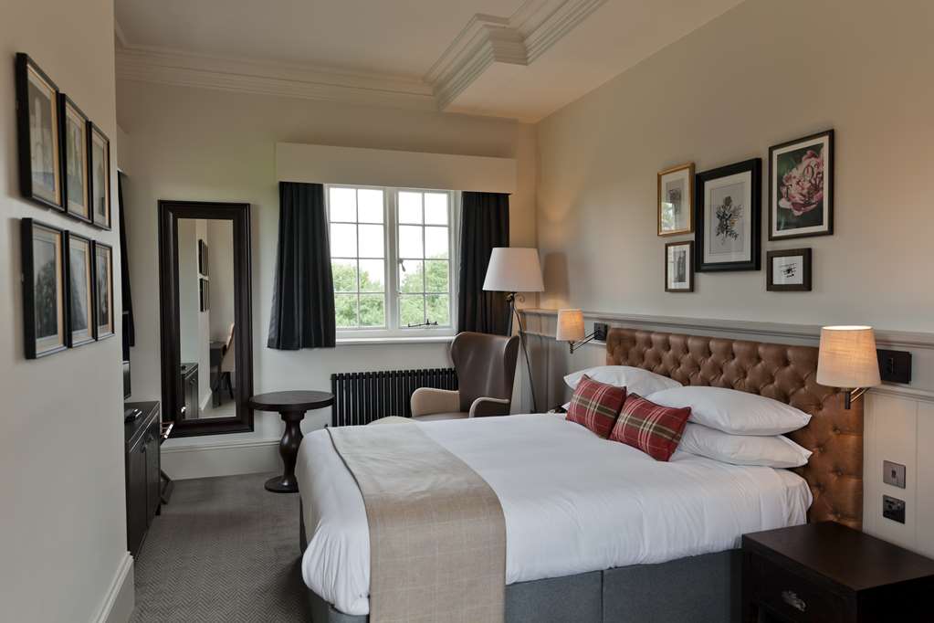 De Vere Horsley Estate — 4-Star Luxury Hotel in East Horsley, United Kingdom
