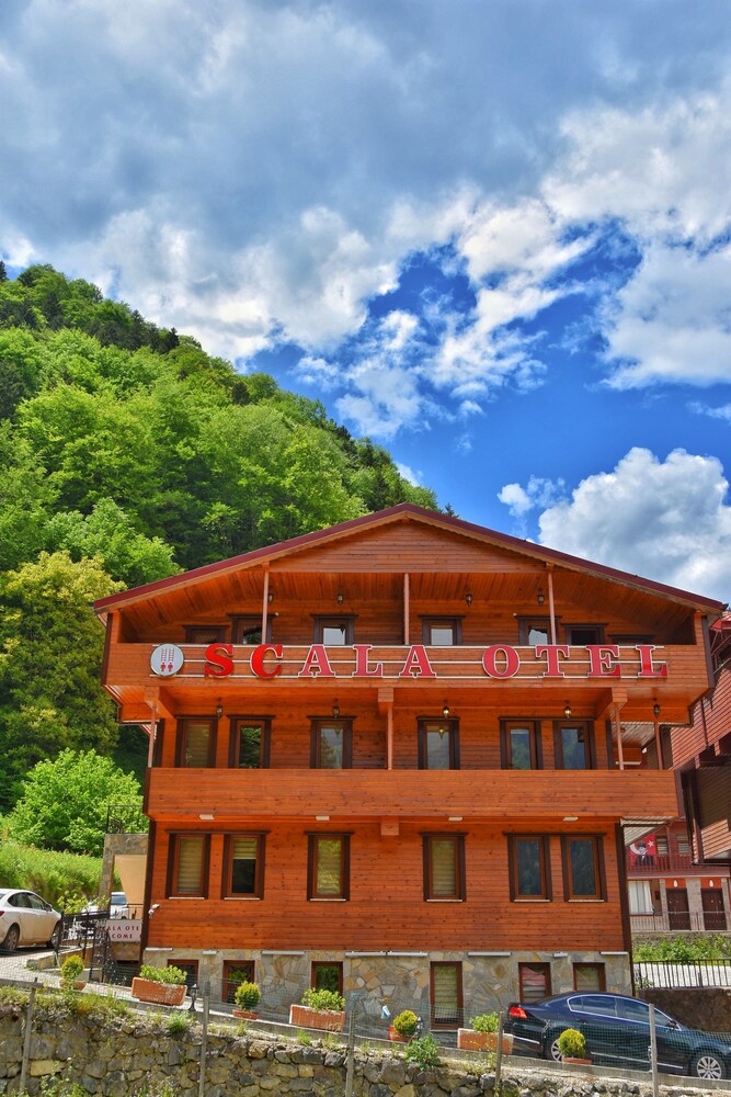 Scala Otel in Caykara, Turkey