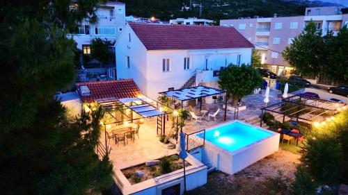 Summer Apartment — 4-Star Luxury Hotel in Makarska, Croatia