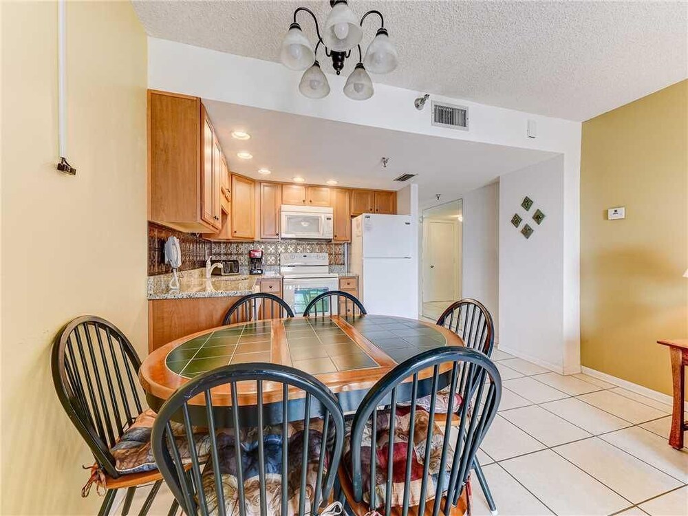 Sunglow Resort 305 - photo 15