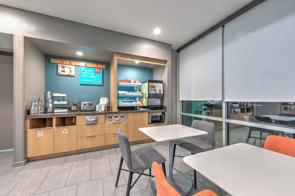 avid hotel Austin NW Lakeline by IHG - photo 52