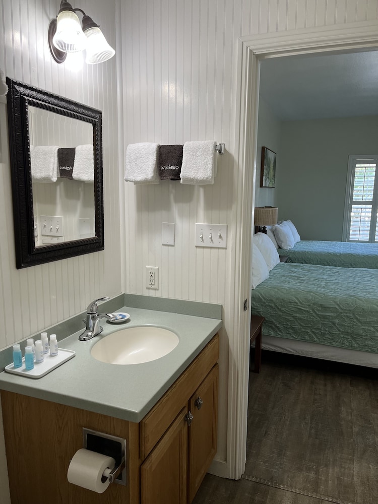 Seashell Village Resort - photo 83