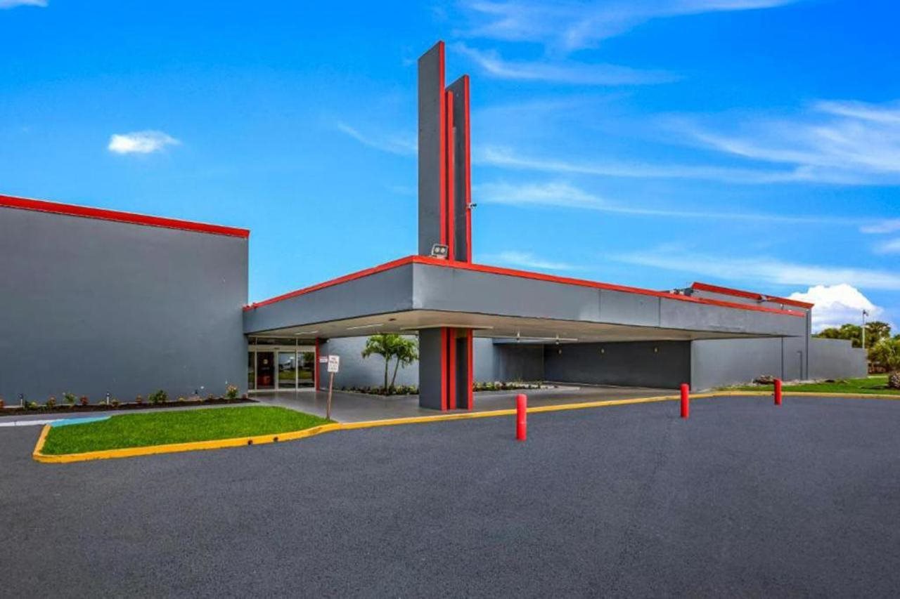 OYO Hotel Orlando Airport - featured photo