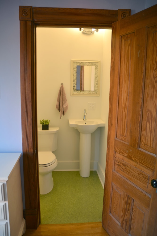 Art and Lodging - photo 9