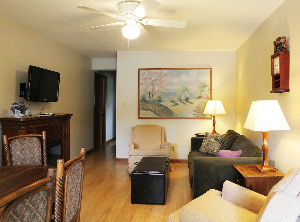 Peninsula Park View Resort - photo 33