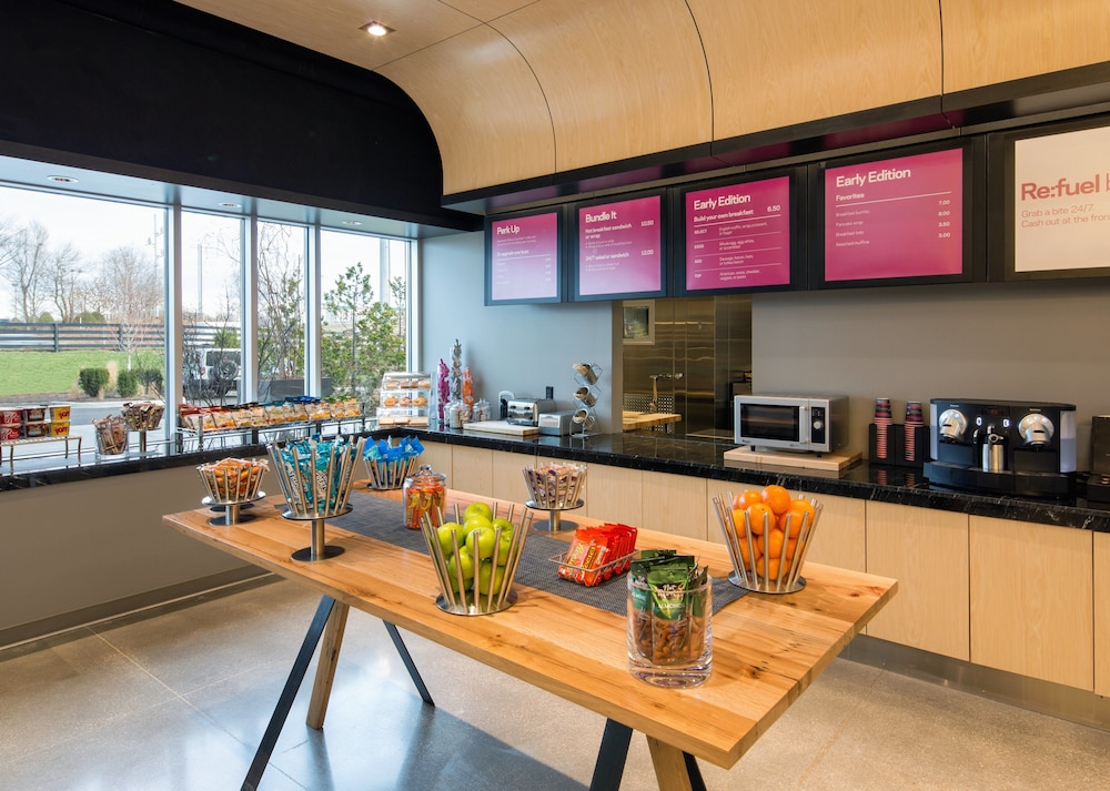 Aloft Louisville East - photo 14