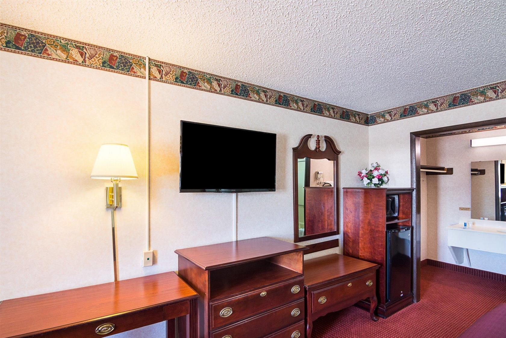 Rodeway Inn Dalhart - photo 11