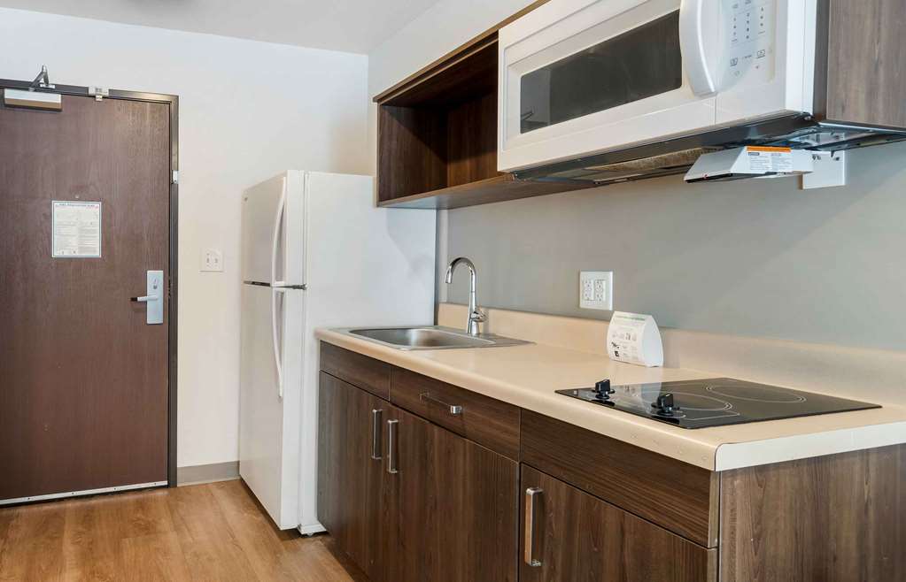 Extended Stay America Suites Charlotte Matthews - photo 33