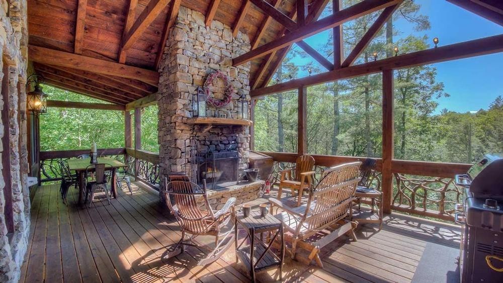 Rock N’ River in Blue Ridge, United States