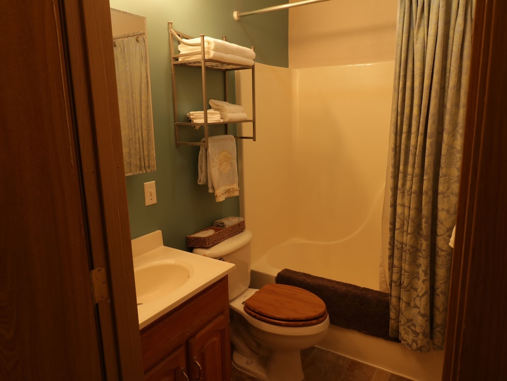 Alaska Dreamin' Lodging - photo 15