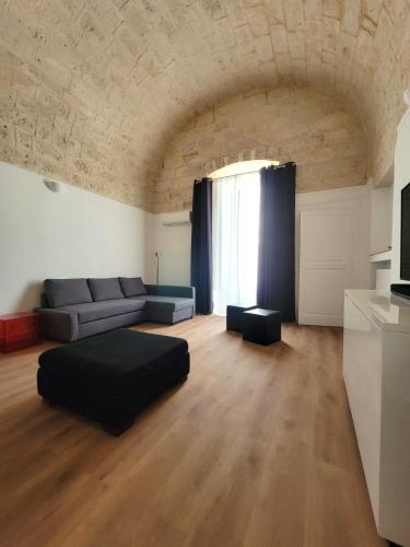Central Station Apartment 1 — 4-Star Luxury Hotel in Bari, Italy