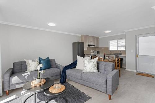 Elegant Spotless 2 Bed For Enchanted Stays