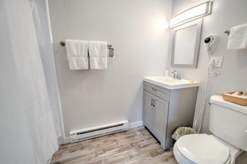 East Shore Lodging - photo 15