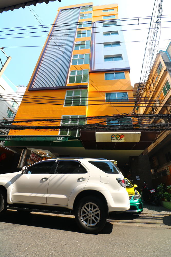 NIDA Rooms Ratchathewi Siam Orchid