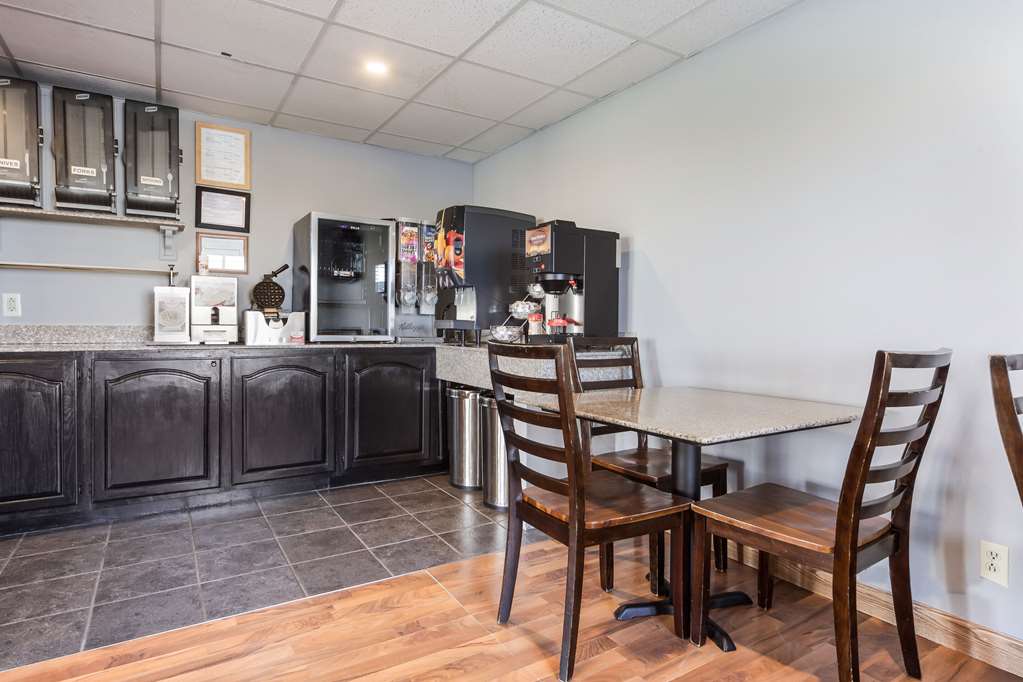 Rodeway Inn Lincoln West University Area - photo 29