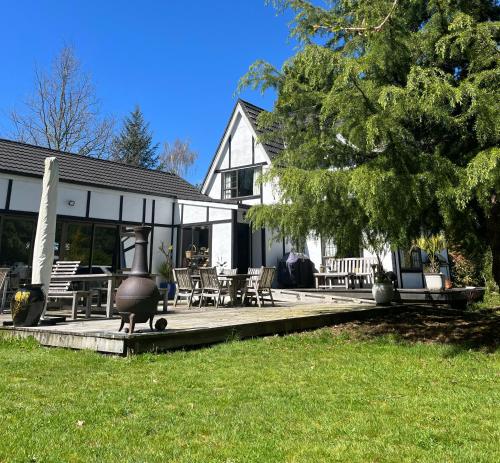 Waiara Riverside Home — 4-Star Luxury Hotel in Taupo, New Zealand