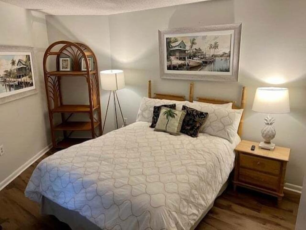 Royal Garden Resort 1412 2 Bedroom Condo by RedAwning - photo 6