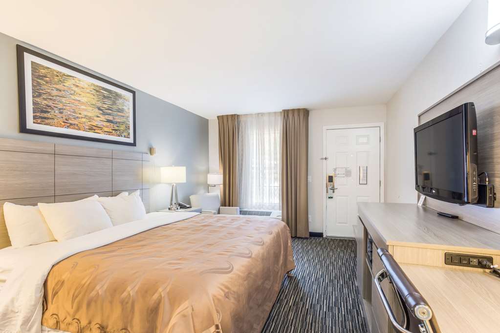 Quality Inn Gallatin Nashville Metro - photo 13