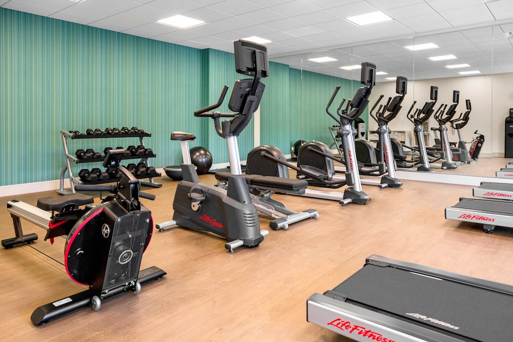 Holiday Inn Express & Suites Sanford Lake Mary by IHG - photo 23