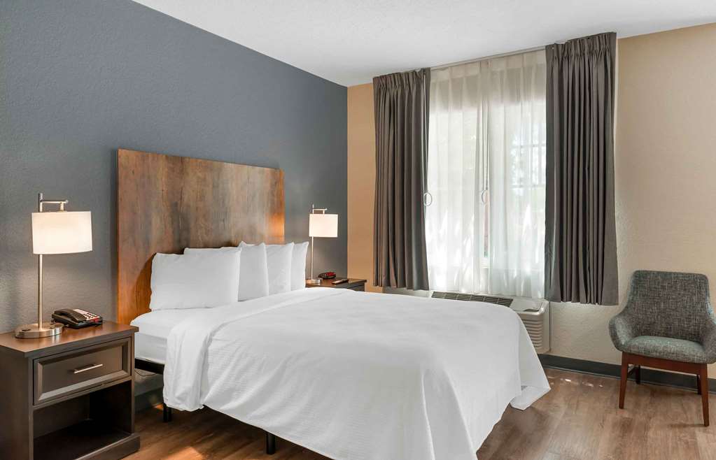 Extended Stay America Premier Suites Ft Lauderdale CypressCk - photo 11