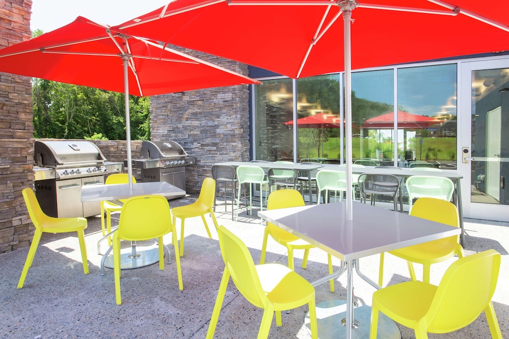 Home2 Suites by Hilton Smithfield RI - photo 25