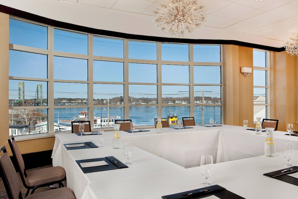 Sheraton Portsmouth Harborside Hotel - photo 43