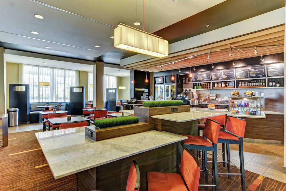 Courtyard by Marriott Bridgeport Clarksburg - photo 30