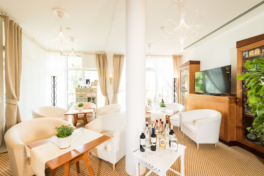 Bel Air Strandhotel — Glowe — photo 4