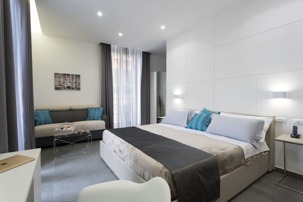 Twice Naples - carbon neutral hotel in Naples