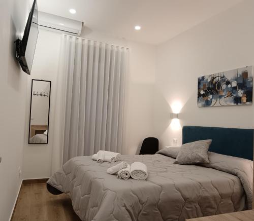 Calderai 52 Apartments — 4-Star Luxury Hotel in Palermo, Italy