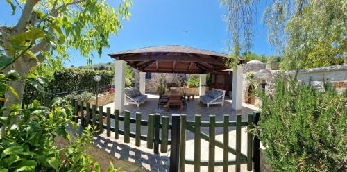 Trullo Grande Noce - last minute hotel in Ostuni