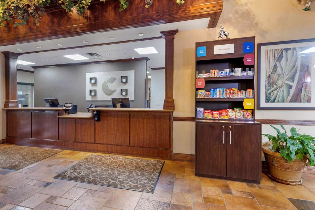Comfort Suites Marshall - carbon neutral hotel in Marshall