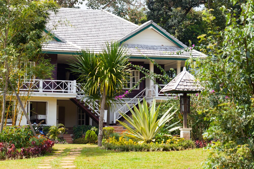 Sinouk Coffee Resort in Pakxong, Laos