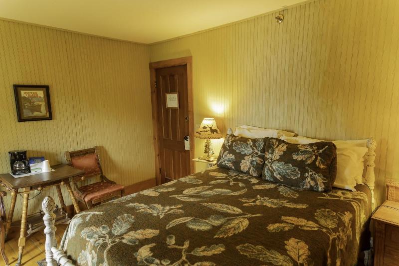 The Woods Inn - photo 27