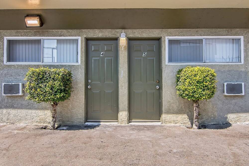 LA Ramona Motel - photo 99