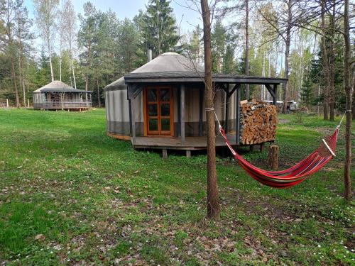 Jurty i namioty w Lesie KotfaLas Glamping Świętokrzyskie SPA in Skarzysko-Kamienna, Poland